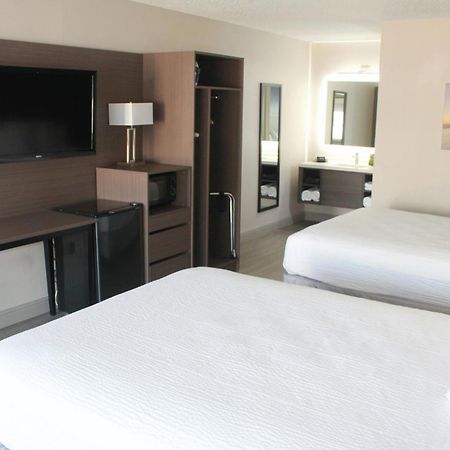 Angel Inn Near Imax, A Travelodge By Wyndham Branson Ngoại thất bức ảnh