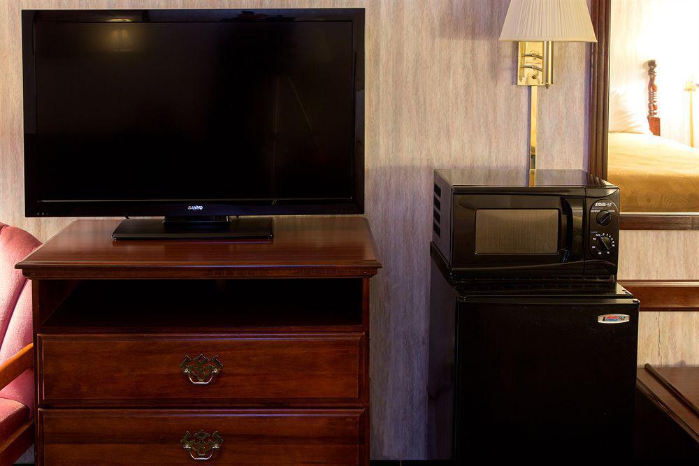 Angel Inn Near Imax, A Travelodge By Wyndham Branson Ngoại thất bức ảnh