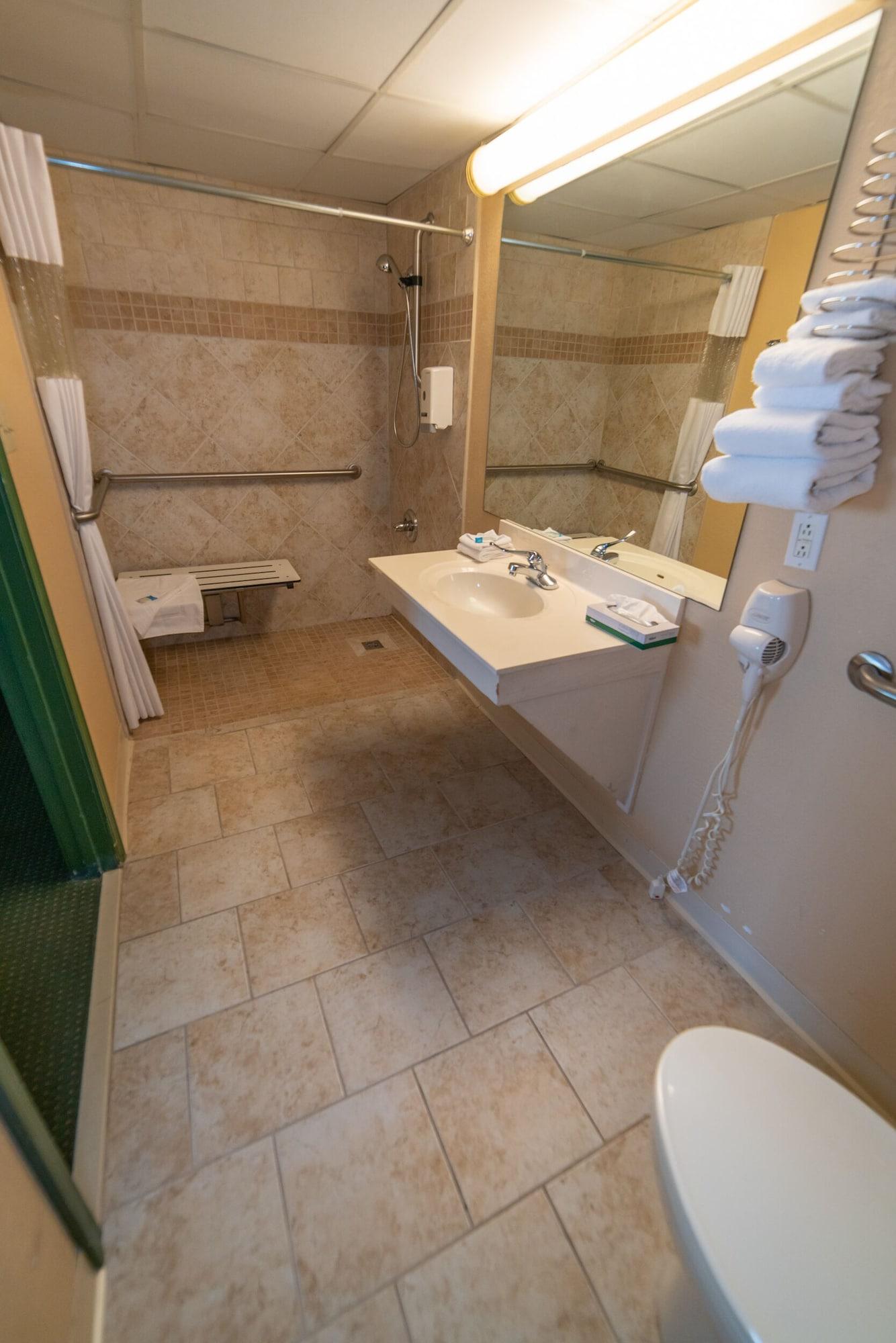 Angel Inn Near Imax, A Travelodge By Wyndham Branson Ngoại thất bức ảnh